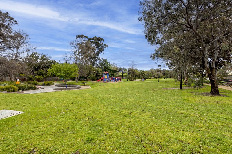 Photo - 34 Oakdene Cres , Carnegie VIC 3163 - Image 16