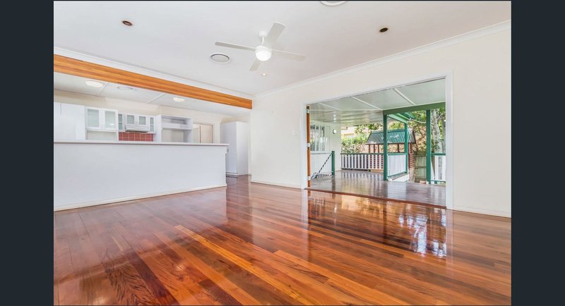 Photo - 34 Ormadale Road, Yeronga QLD 4104 - Image 3