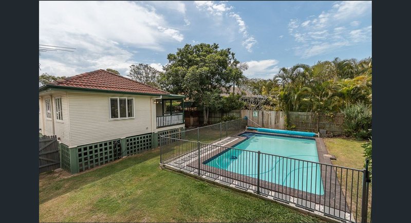 Photo - 34 Ormadale Road, Yeronga QLD 4104 - Image 11