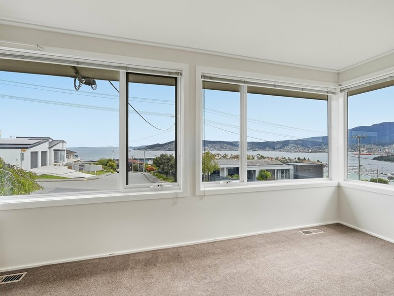 Photo - 34 Ormond Street, Bellerive TAS 7018 - Image 5