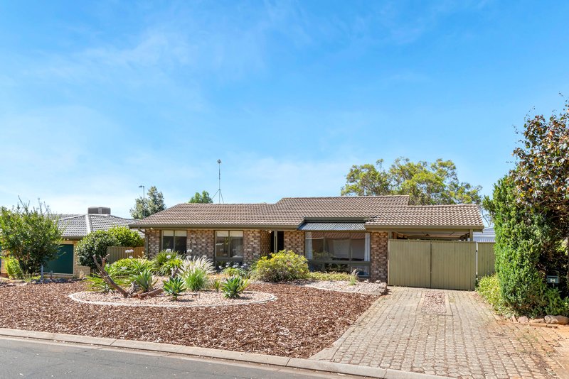 34 Otama Court, Craigmore SA 5114