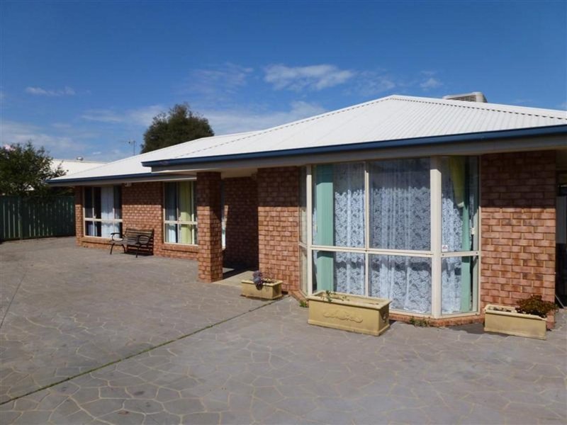 34 Page Avenue, Dubbo NSW 2830