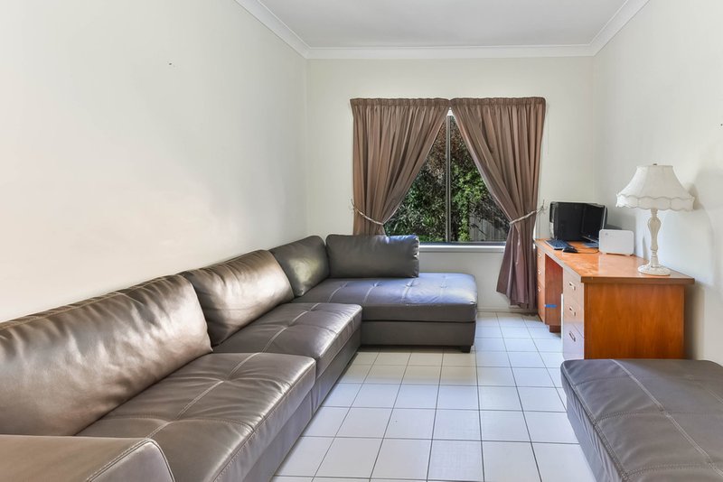 Photo - 34 Paley Street, Campbelltown NSW 2560 - Image 5