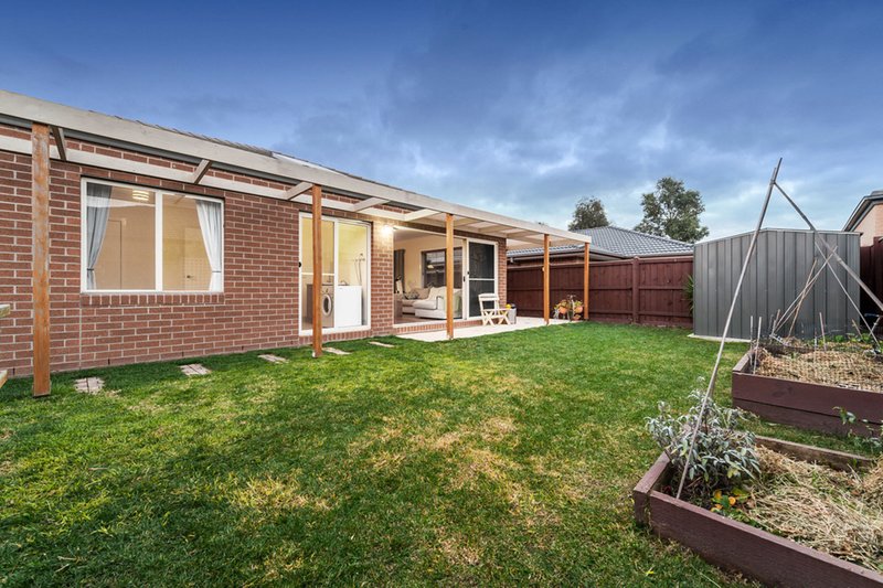 Photo - 34 Palladium Circle, Beveridge VIC 3753 - Image 15