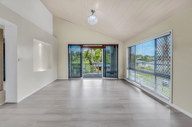 Photo - 34 Parasol Street, Ashmore QLD 4214 - Image 5