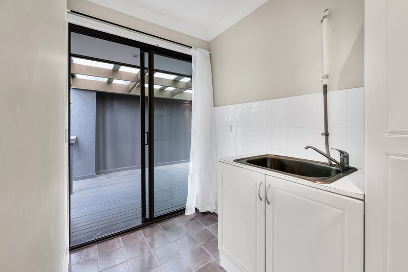 Photo - 34 Parasol Street, Ashmore QLD 4214 - Image 9