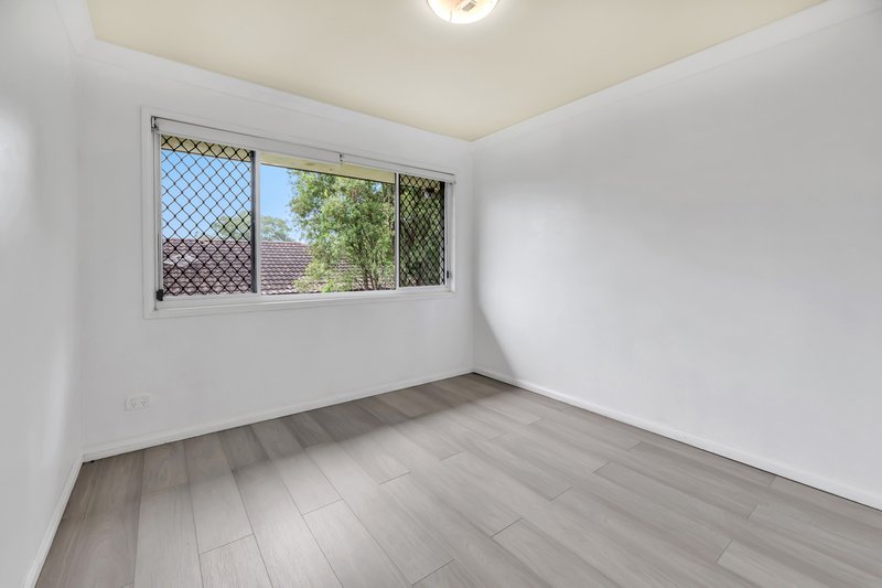 Photo - 34 Parasol Street, Ashmore QLD 4214 - Image 13