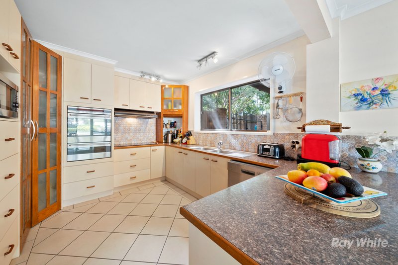 Photo - 34 Parkway Road, Daisy Hill QLD 4127 - Image 12