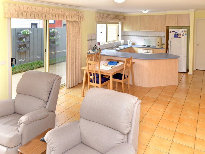 Photo - 34 Pearl Bay Passage, St Leonards VIC 3223 - Image 7