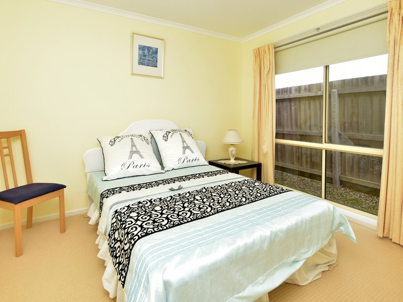 Photo - 34 Pearl Bay Passage, St Leonards VIC 3223 - Image 9