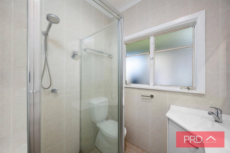 Photo - 34 Peel Street, Canley Heights NSW 2166 - Image 6