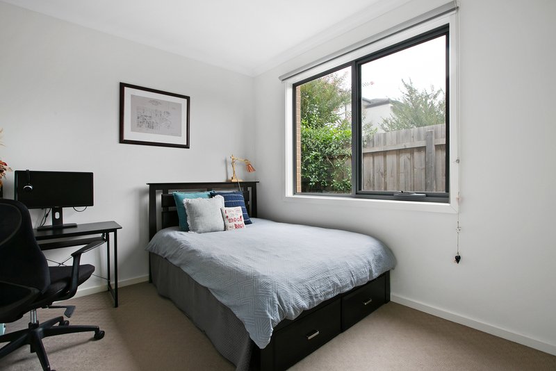 Photo - 3/4 Pershing Street, Reservoir VIC 3073 - Image 7