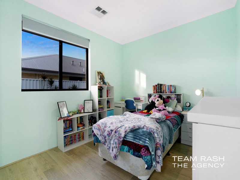 Photo - 34 Propeller Avenue, Brabham WA 6055 - Image 21