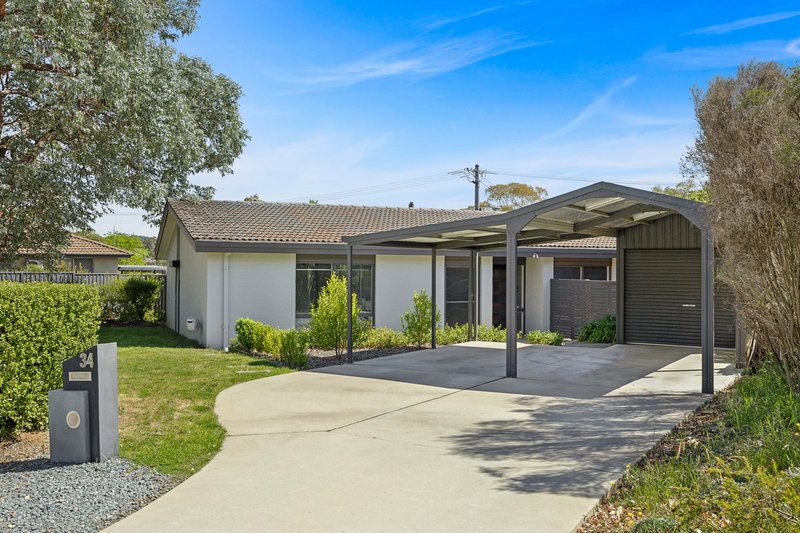 Photo - 34 Rapanea Street, Rivett ACT 2611 - Image 1