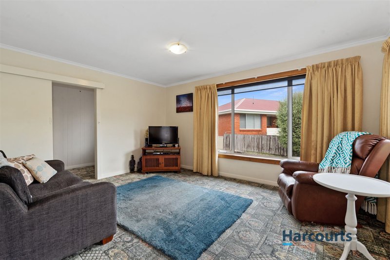 Photo - 34 Richardson Street, West Ulverstone TAS 7315 - Image 2