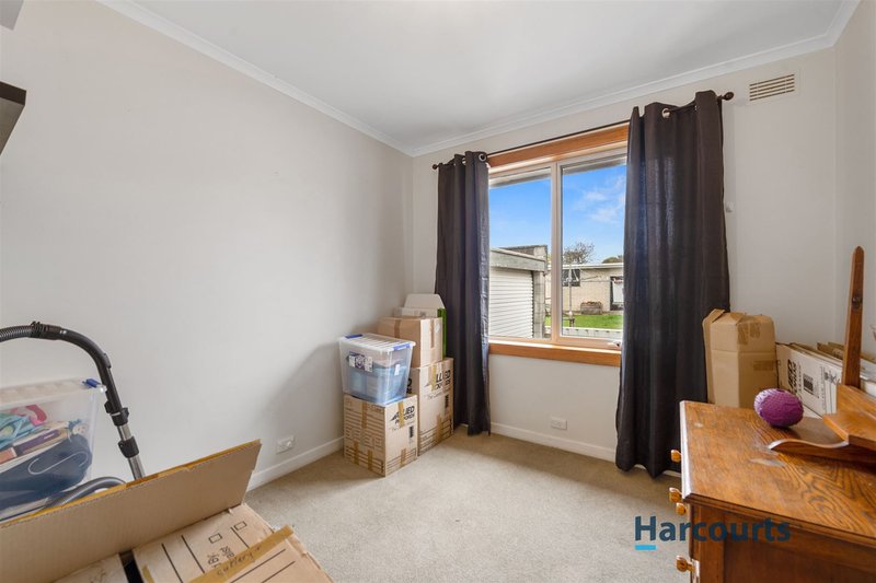 Photo - 34 Richardson Street, West Ulverstone TAS 7315 - Image 8