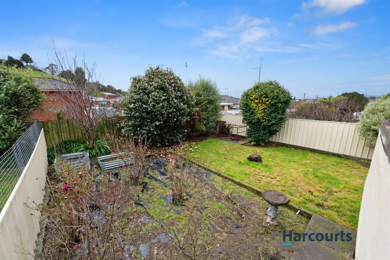 Photo - 34 Richardson Street, West Ulverstone TAS 7315 - Image 10