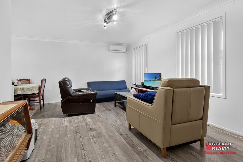 Photo - 3/4 Richmond Mews, Mardi NSW 2259 - Image 2
