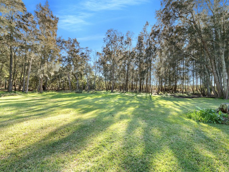 Photo - 34 River Road, Sussex Inlet NSW 2540 - Image 13