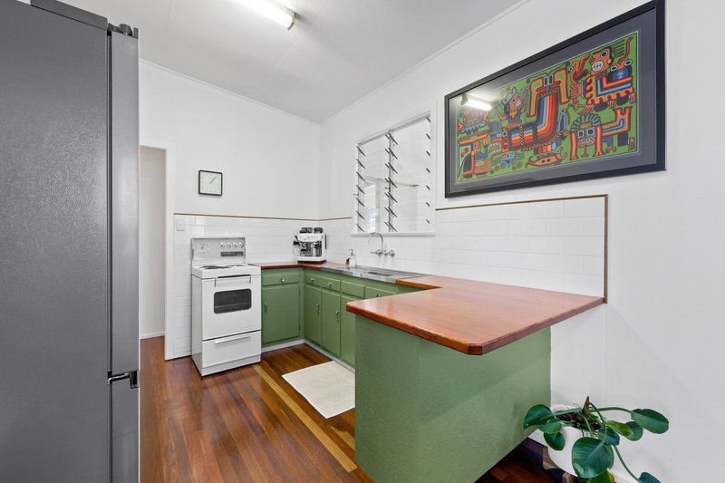 Photo - 34 Roberts Avenue, North Mackay QLD 4740 - Image 10