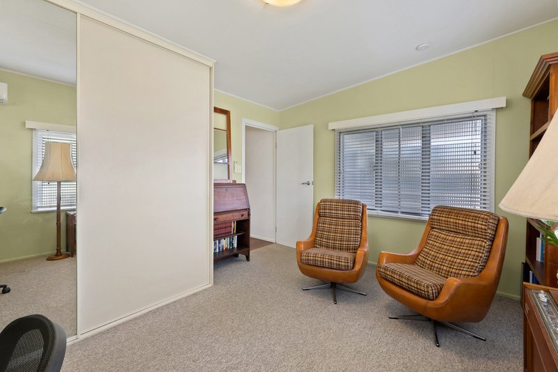 Photo - 34 Roberts Avenue, North Mackay QLD 4740 - Image 12