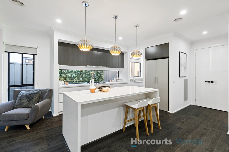 Photo - 34 Rocco Avenue, Donnybrook VIC 3064 - Image