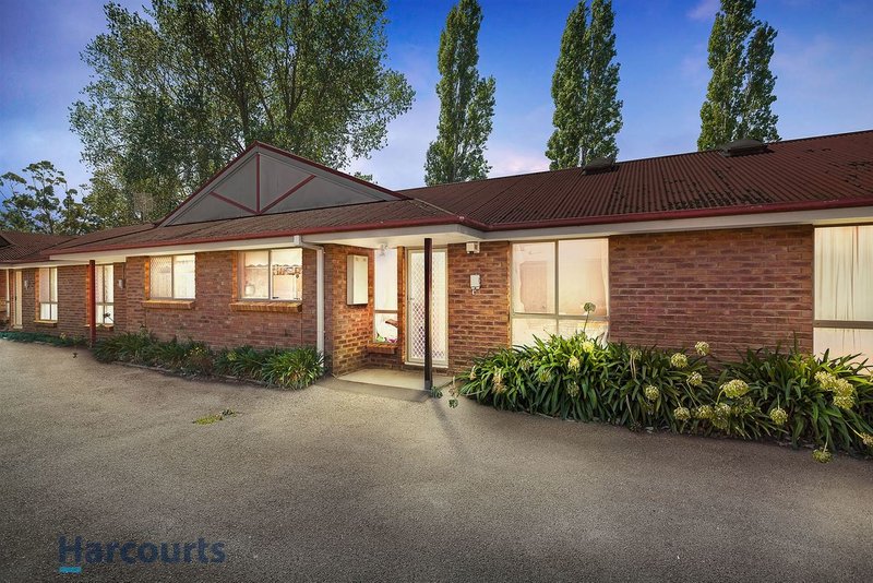 3/4 Roger Retreat, Newnham TAS 7248