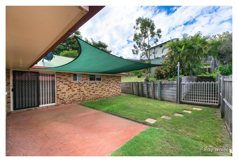 Photo - 34 Rosewood Drive, Norman Gardens QLD 4701 - Image 11