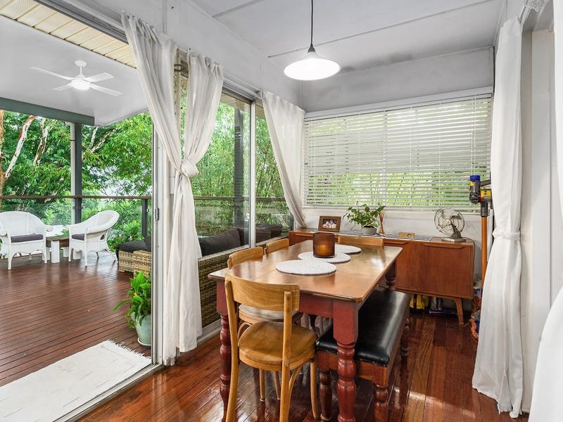 Photo - 34 Rourke Street, Everton Park QLD 4053 - Image 4