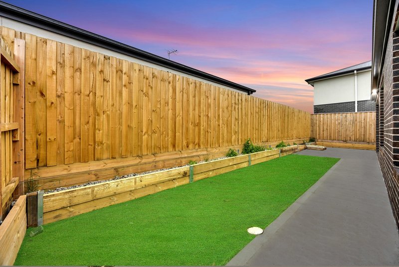 Photo - 34 Rubrum Road, Sunbury VIC 3429 - Image 21