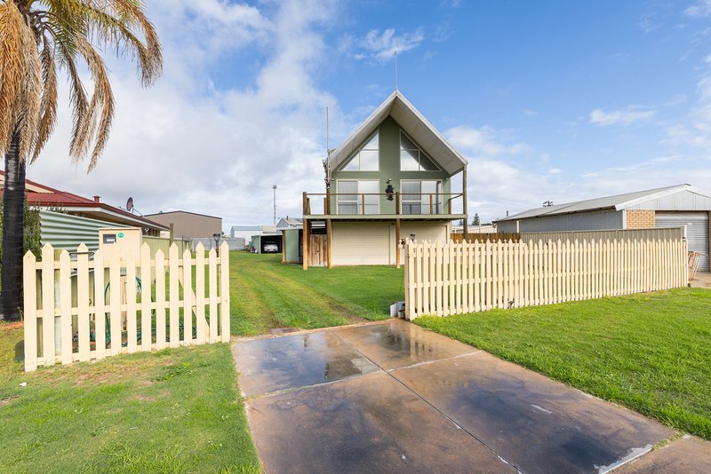 Photo - 34 Salvaire Crescent, Lancelin WA 6044 - Image 1