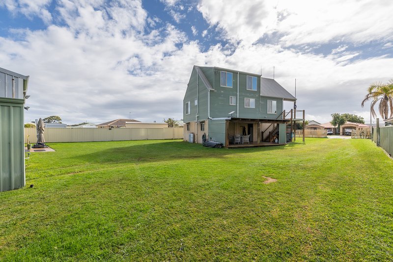 Photo - 34 Salvaire Crescent, Lancelin WA 6044 - Image 2