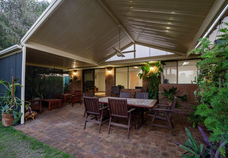 Photo - 34 Scenic Drive, Maida Vale WA 6057 - Image 3