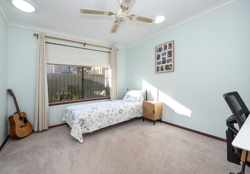 Photo - 34 Scenic Drive, Maida Vale WA 6057 - Image 17