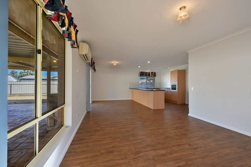 Photo - 34 Scoble Street, Whyalla Norrie SA 5608 - Image 5
