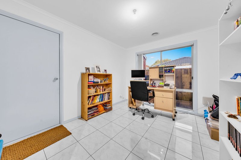 Photo - 34 Scotia Crescent, Keysborough VIC 3173 - Image 20