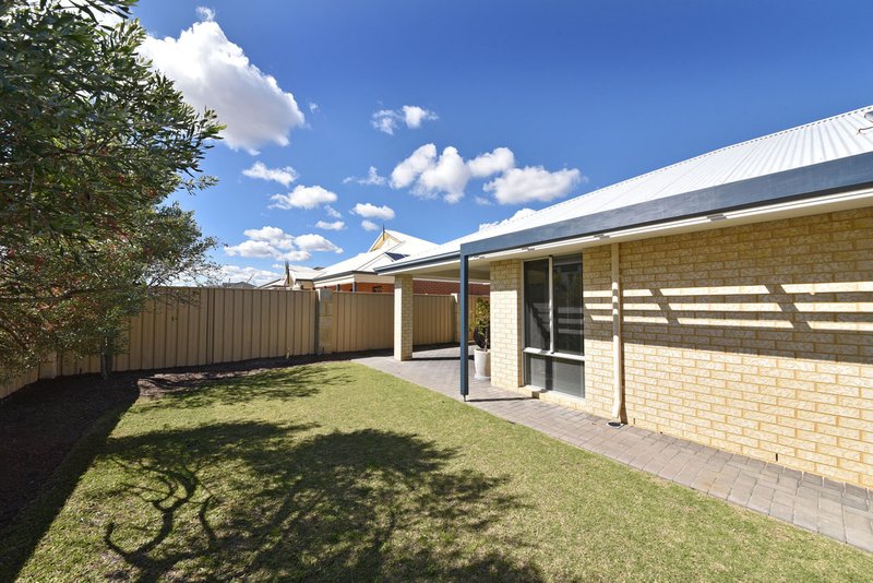 Photo - 34 Seaspray Crescent, Jindalee WA 6036 - Image 24