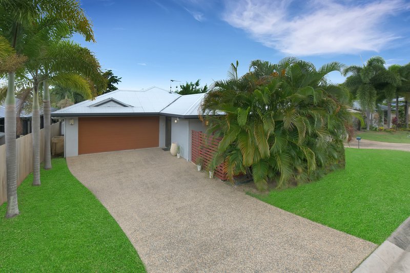 34 Seclusion Drive, Palm Cove QLD 4879