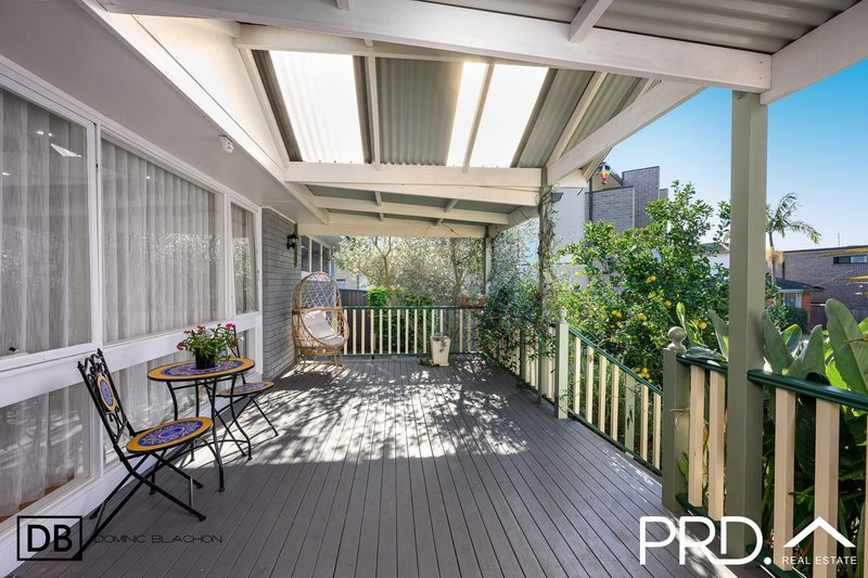 Photo - 34 Seidel Avenue, Picnic Point NSW 2213 - Image 10