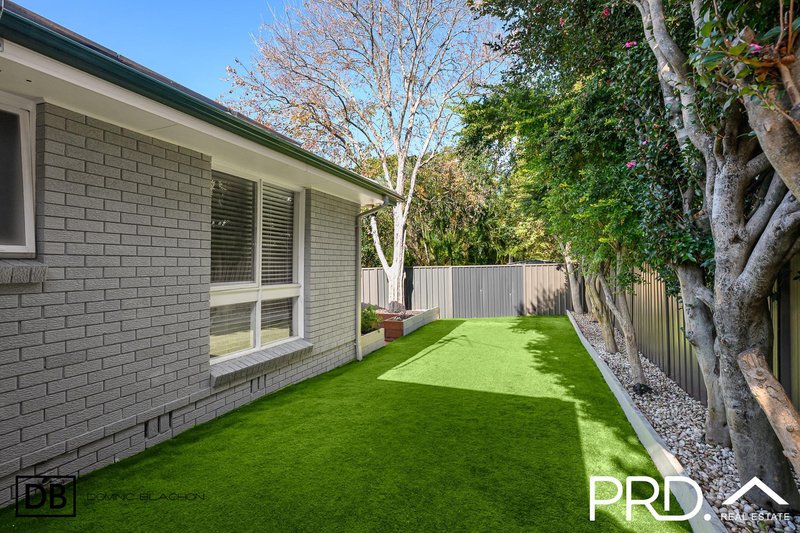 Photo - 34 Seidel Avenue, Picnic Point NSW 2213 - Image 12