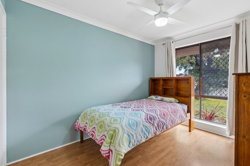 Photo - 34 Shamrock Way, Huntingdale WA 6110 - Image 23