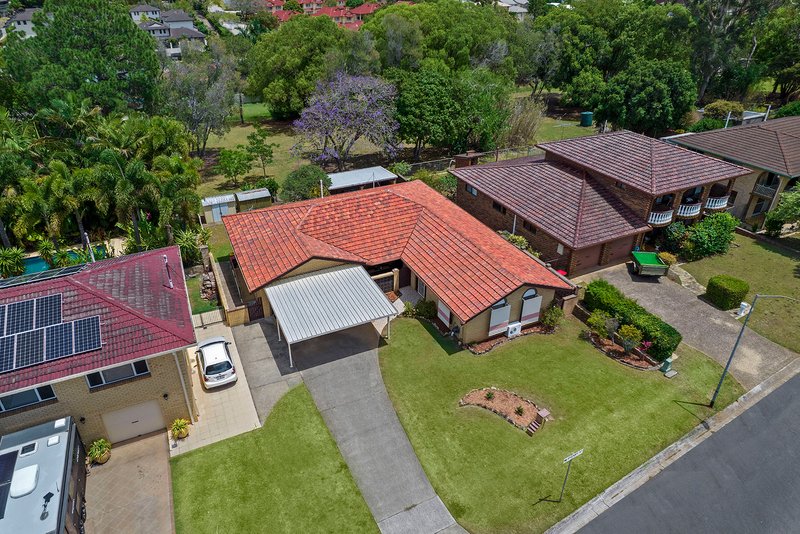 Photo - 34 Sherry Street, Carseldine QLD 4034 - Image 2