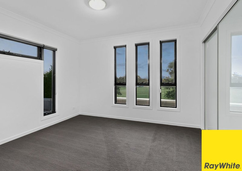 Photo - 34 Skyview Avenue, Rochedale QLD 4123 - Image 13