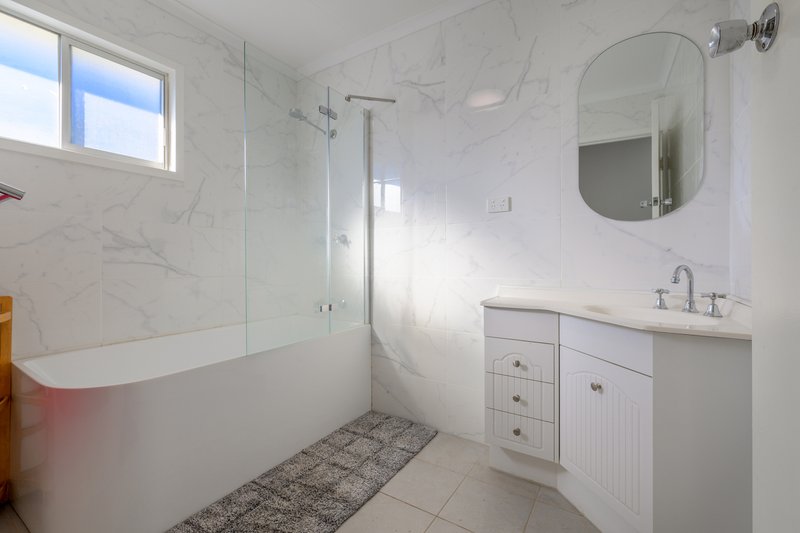 Photo - 34 Smith Street, West Gladstone QLD 4680 - Image 14