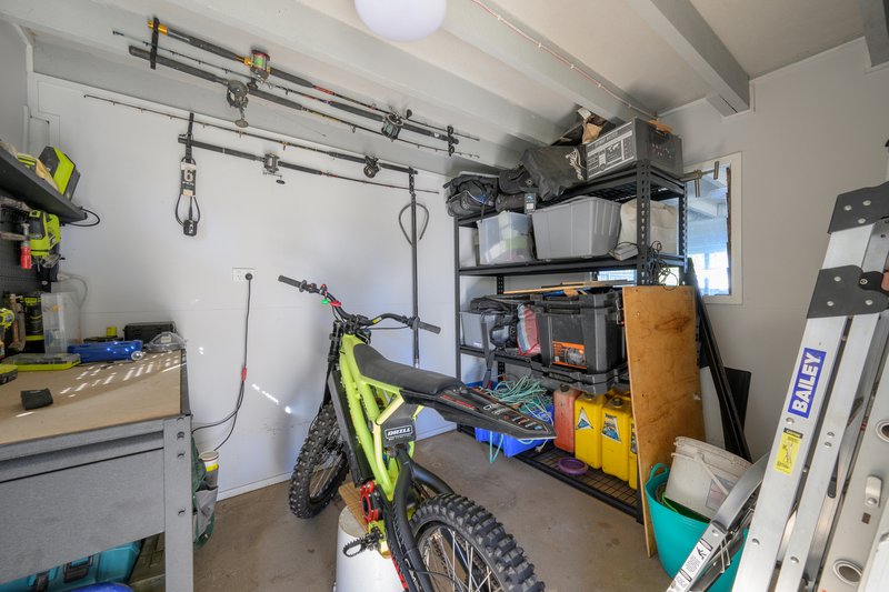 Photo - 34 Smith Street, West Gladstone QLD 4680 - Image 17