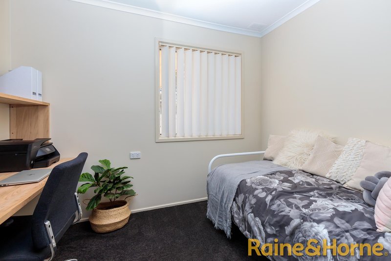 Photo - 34 Spears Drive, Dubbo NSW 2830 - Image 7