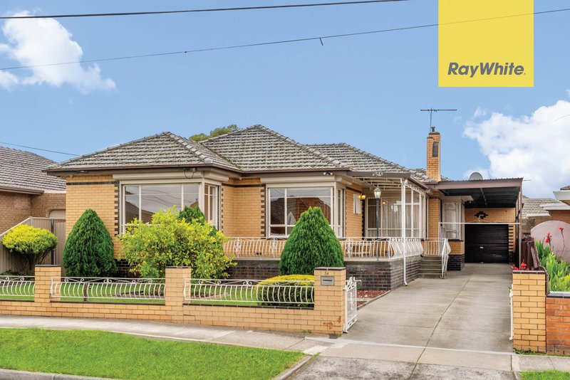 34 Station Avenue, St Albans VIC 3021