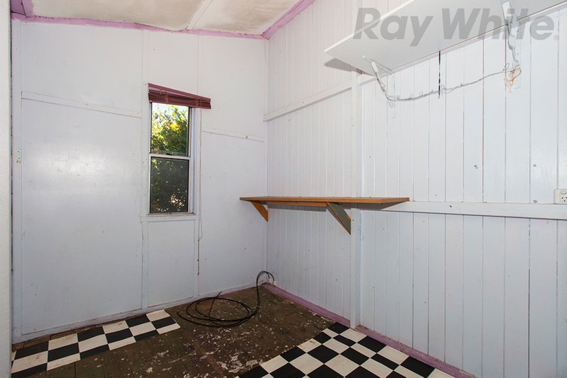 Photo - 34 Station Road, Wamuran QLD 4512 - Image 5