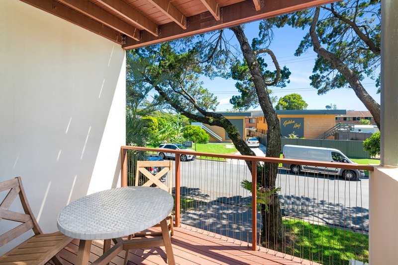 Photo - 3/4 Station Street, Tugun QLD 4224 - Image 4