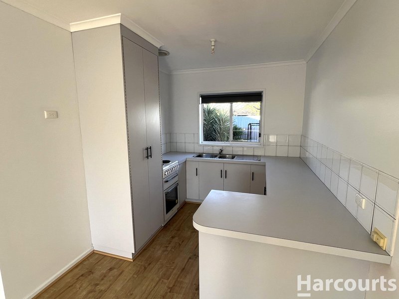 Photo - 3/4 Stewart Street, Horsham VIC 3400 - Image 3